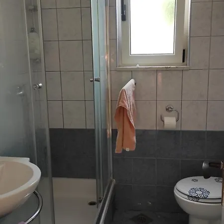 Albina Apartment *